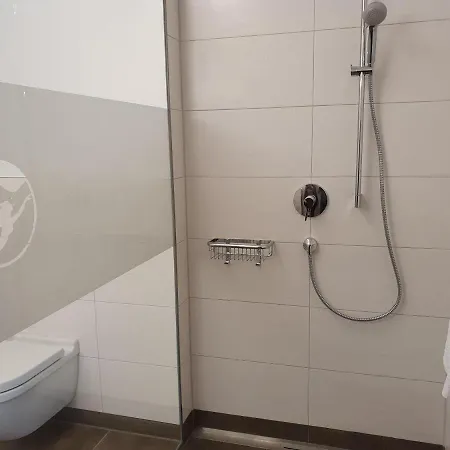 10113-villa-camenia-we-1 *