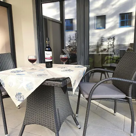 Hotel 10113-villa-camenia-we-1 *